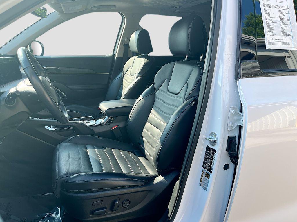 used 2024 Kia Telluride car, priced at $38,991