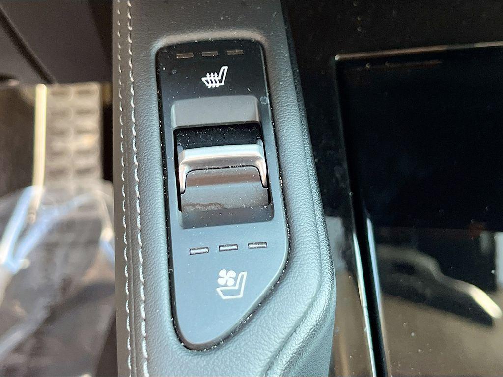 used 2024 Kia Telluride car, priced at $38,991