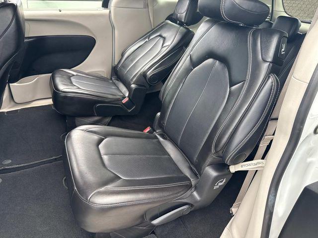 used 2024 Chrysler Pacifica car, priced at $27,990
