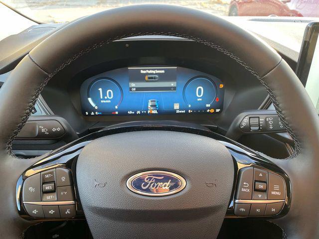 new 2025 Ford Escape car, priced at $34,900