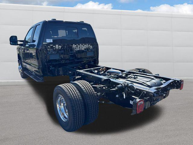 new 2025 Ford F-350 car, priced at $62,095