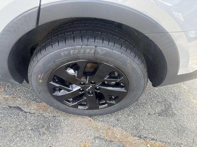 used 2022 Kia Sorento car, priced at $27,990