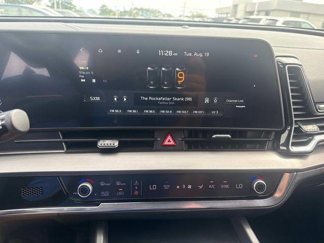 used 2023 Kia Sportage Hybrid car, priced at $25,750