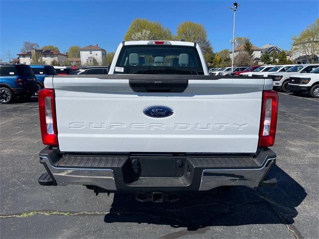 new 2024 Ford F-350 car, priced at $55,670