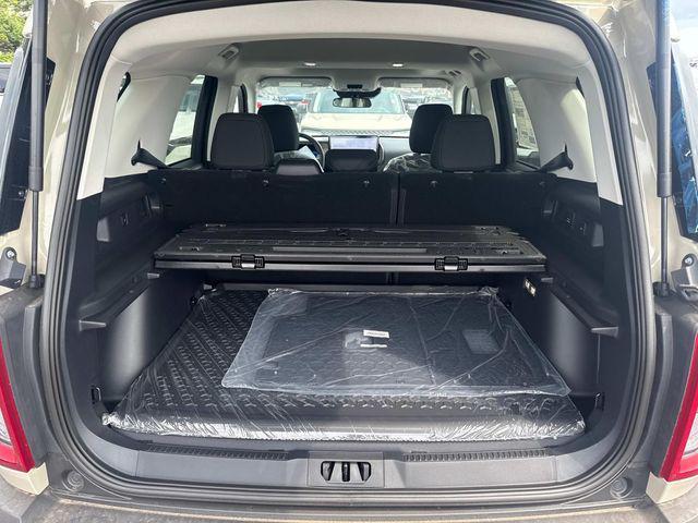 new 2025 Ford Bronco Sport car, priced at $39,085