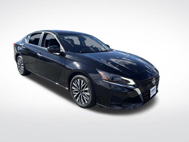 used 2023 Nissan Altima car, priced at $18,290