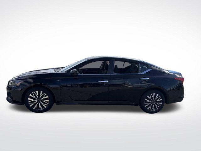 used 2023 Nissan Altima car, priced at $18,290