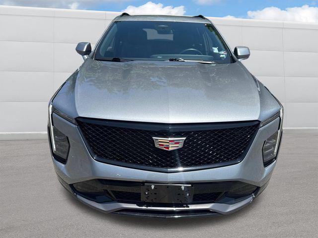 used 2024 Cadillac XT4 car, priced at $38,500