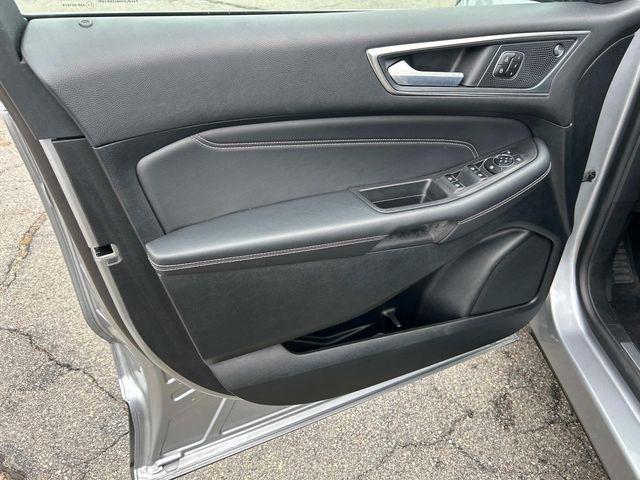 used 2024 Ford Edge car, priced at $30,750
