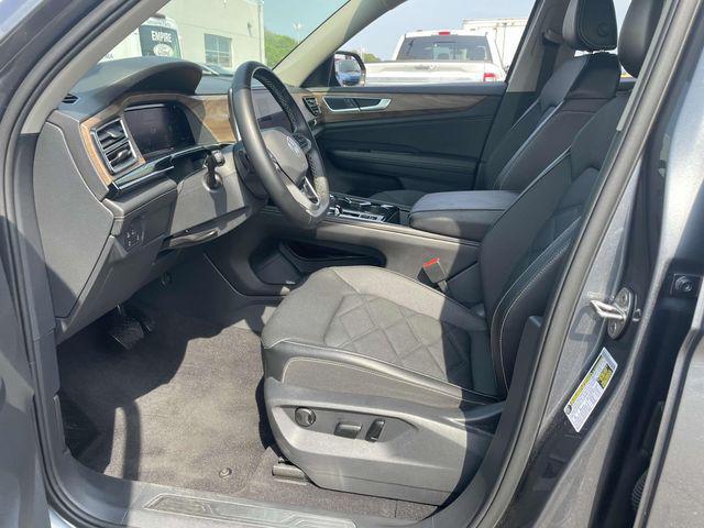 used 2024 Volkswagen Atlas car, priced at $34,250