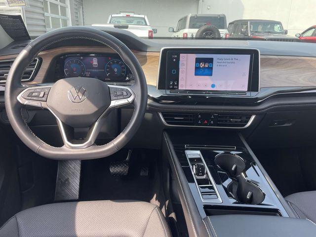 used 2024 Volkswagen Atlas car, priced at $34,250