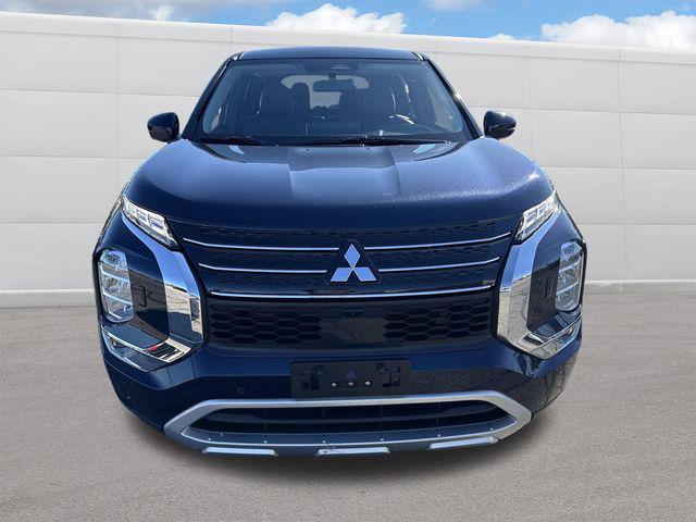 used 2024 Mitsubishi Outlander car, priced at $25,670