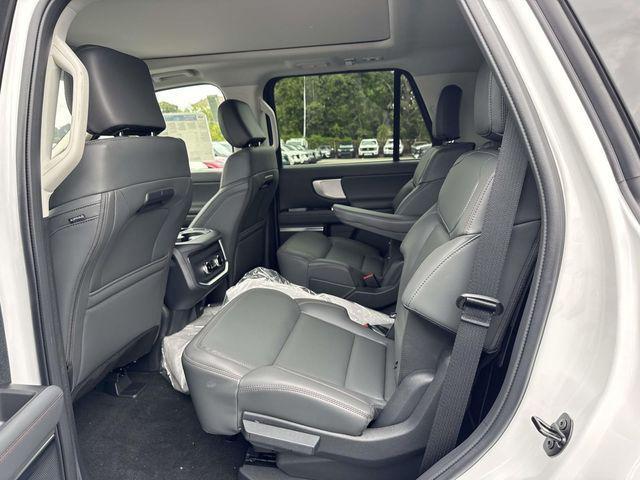 new 2025 Ford Expedition car, priced at $73,305