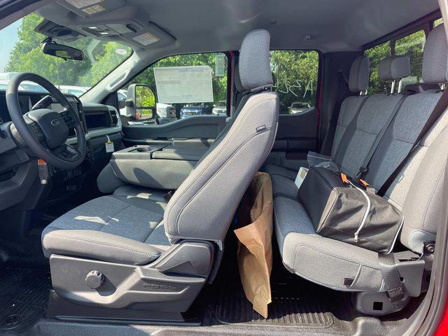 new 2025 Ford F-350 car, priced at $60,465