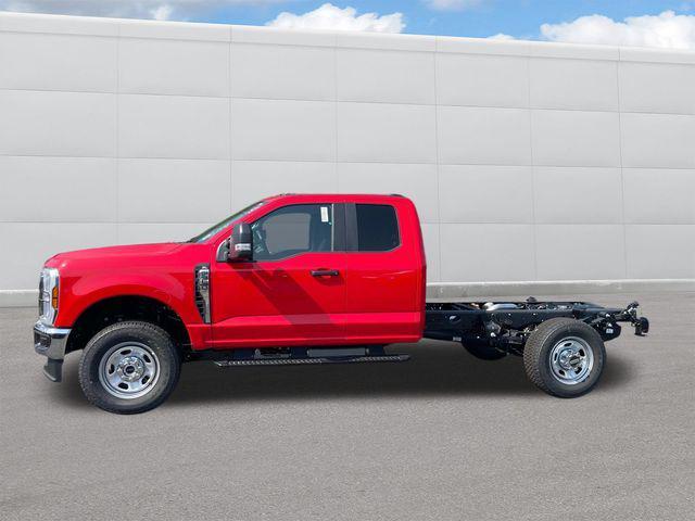 new 2025 Ford F-350 car, priced at $60,465