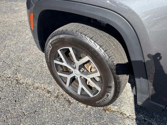 used 2023 Jeep Grand Cherokee L car, priced at $31,990
