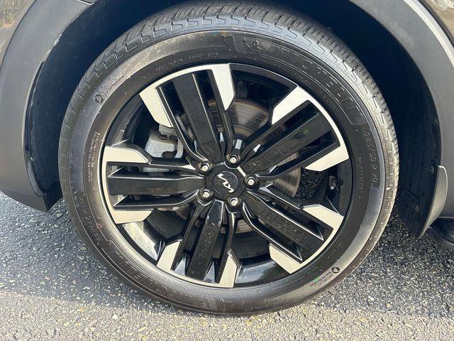 used 2024 Kia Telluride car, priced at $46,490