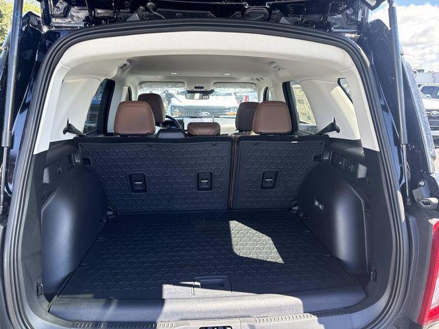 new 2025 Ford Bronco Sport car, priced at $45,850