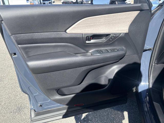 used 2024 Toyota Grand Highlander car, priced at $47,500
