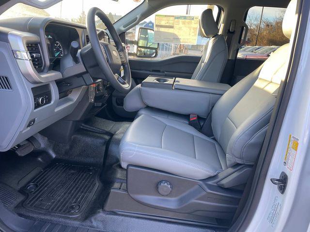 new 2024 Ford F-350 car, priced at $61,818
