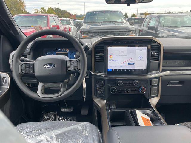 new 2024 Ford F-150 car, priced at $52,305