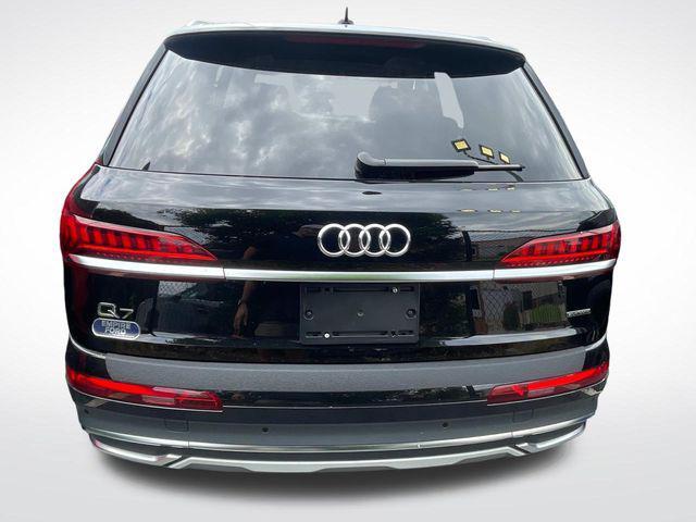 used 2023 Audi Q7 car, priced at $42,250