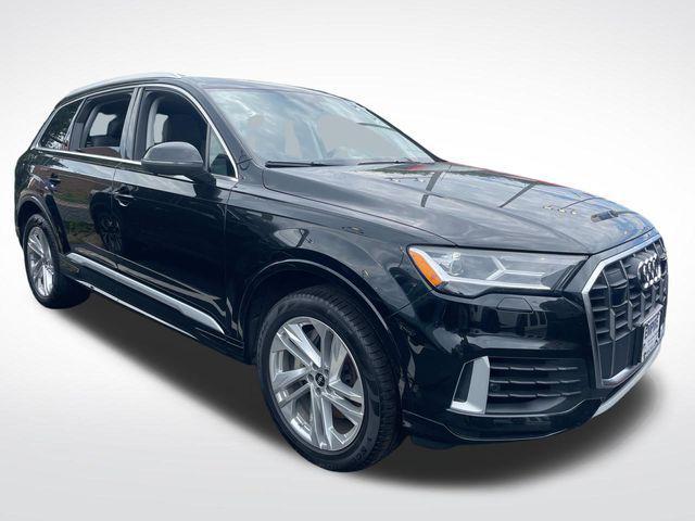 used 2023 Audi Q7 car, priced at $42,250