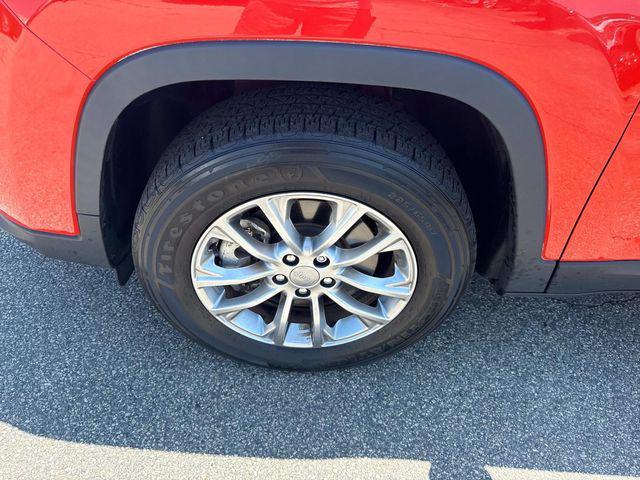 used 2021 Jeep Cherokee car, priced at $25,580