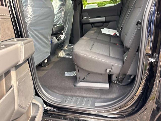 new 2025 Ford F-150 car, priced at $62,160