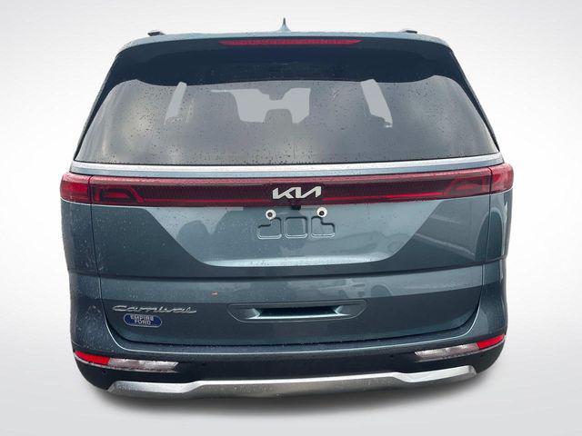 used 2022 Kia Carnival car, priced at $33,800