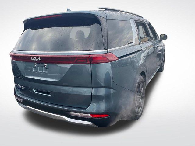 used 2022 Kia Carnival car, priced at $33,800