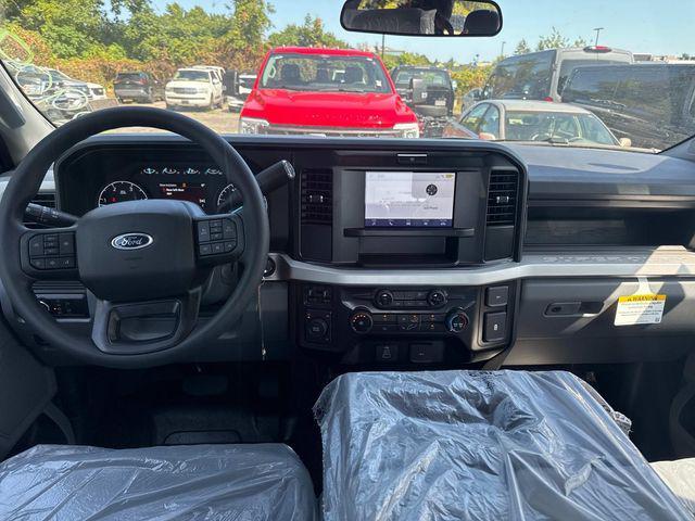 new 2025 Ford F-350 car, priced at $71,870
