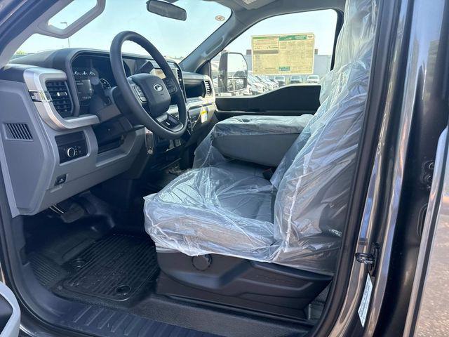 new 2025 Ford F-350 car, priced at $71,870