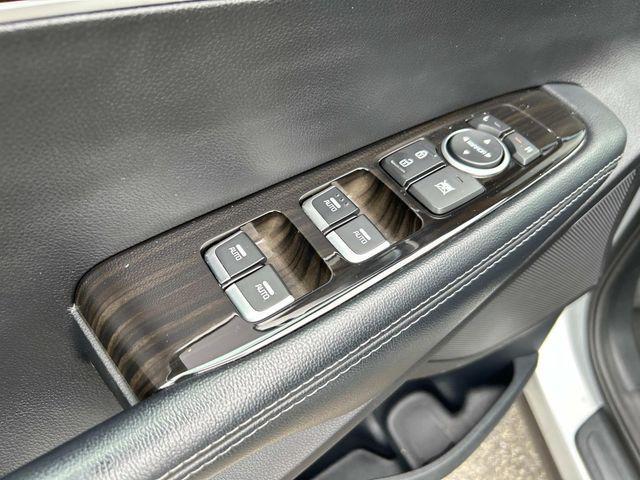 used 2019 Kia Sorento car, priced at $17,990