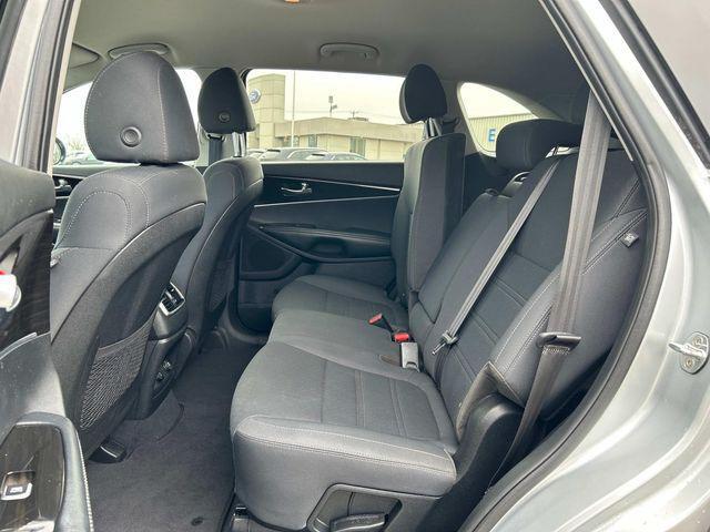 used 2019 Kia Sorento car, priced at $17,990