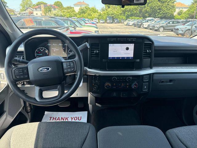 new 2024 Ford F-350 car, priced at $66,820