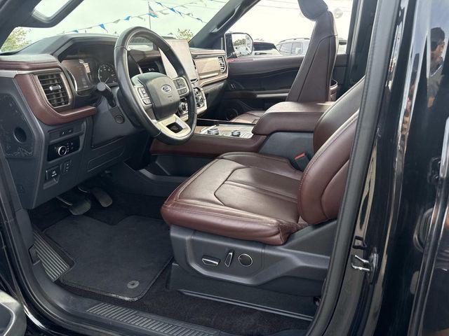 used 2023 Ford Expedition car, priced at $40,990