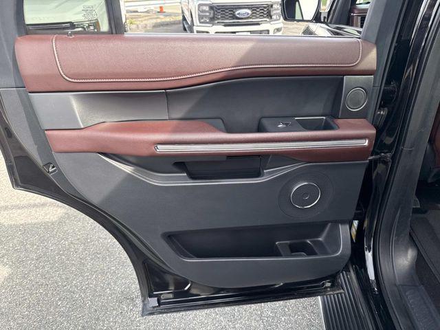 used 2023 Ford Expedition car, priced at $40,990