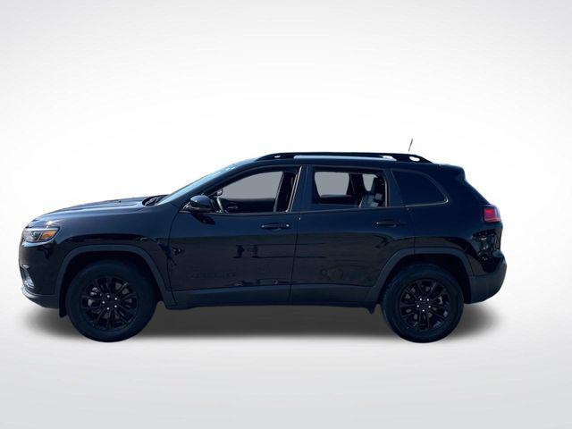 used 2023 Jeep Cherokee car, priced at $25,900