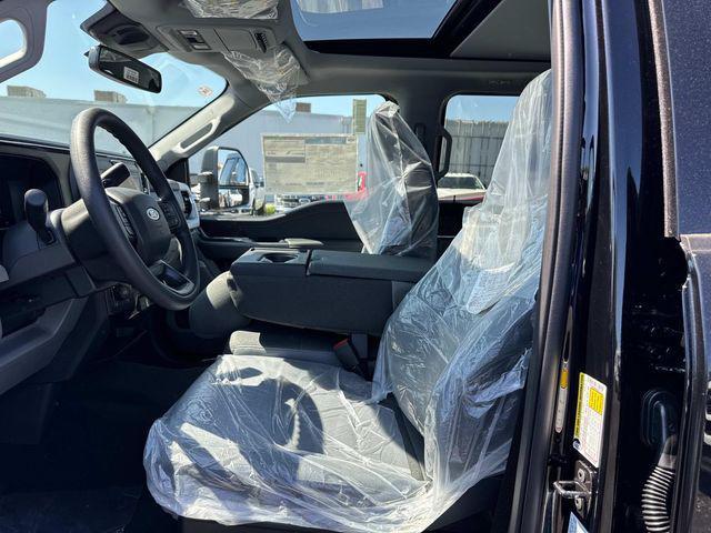 new 2025 Ford F-350 car, priced at $72,315