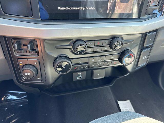 new 2025 Ford F-350 car, priced at $72,315