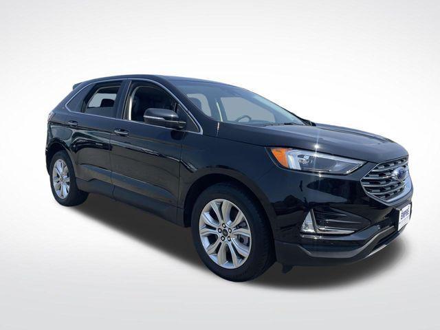 used 2024 Ford Edge car, priced at $30,400