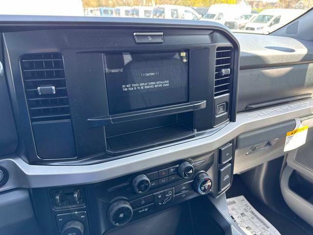 new 2025 Ford F-350 car, priced at $65,935