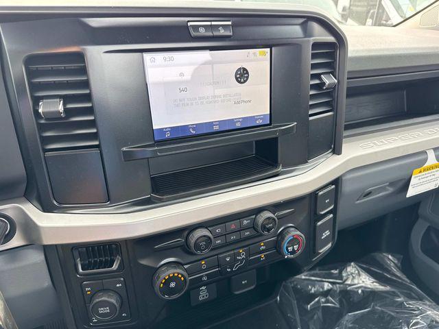 new 2025 Ford F-350 car, priced at $63,193