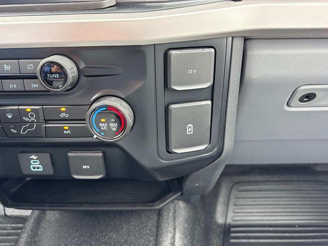 new 2024 Ford F-450 car, priced at $58,665