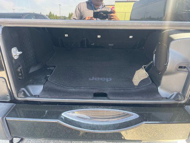 used 2014 Jeep Wrangler Unlimited car, priced at $15,800