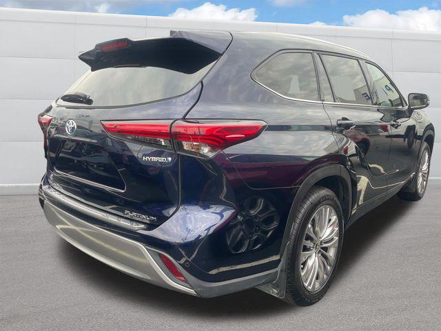 used 2023 Toyota Highlander Hybrid car, priced at $50,500