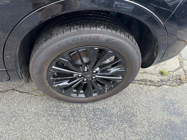 used 2023 Ford Escape car, priced at $29,990