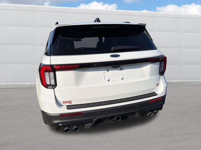 new 2025 Ford Explorer car