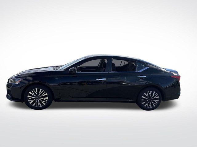 used 2023 Nissan Altima car, priced at $18,290